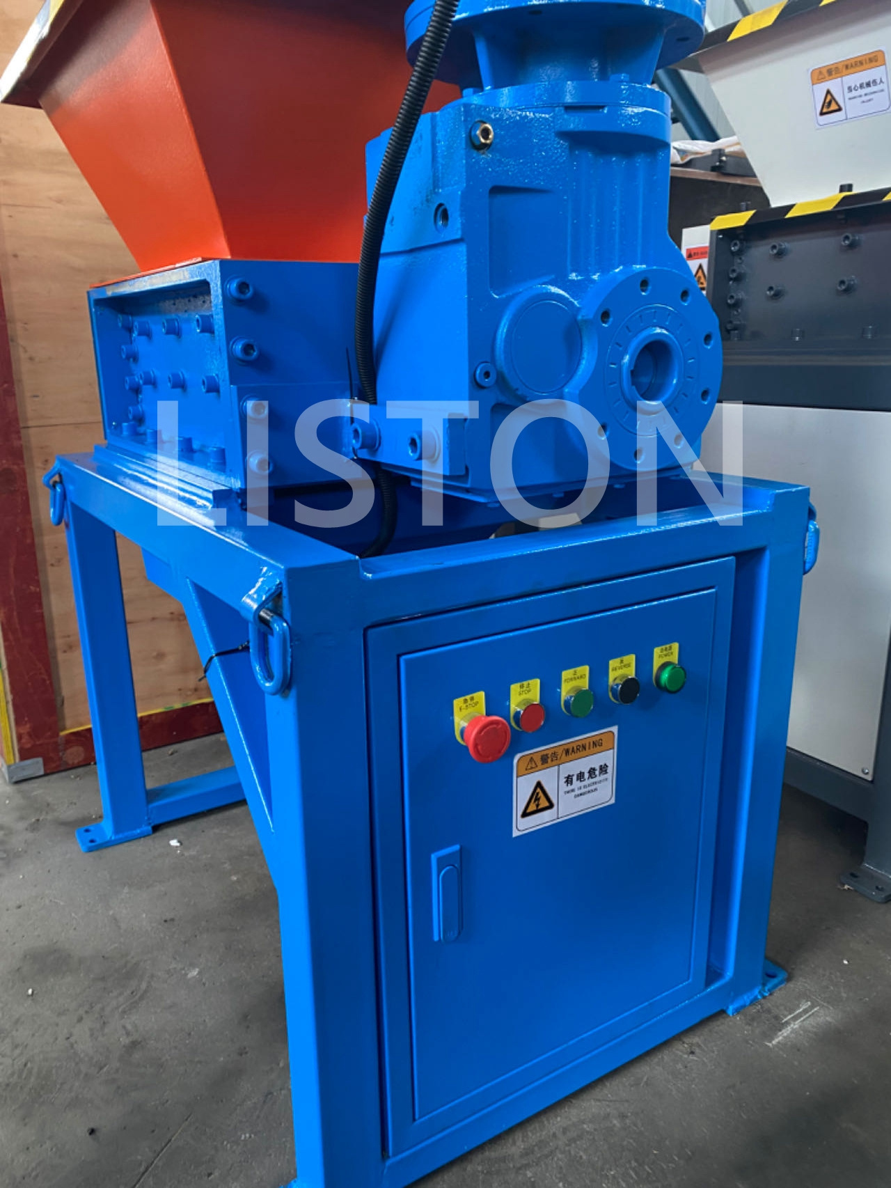 Hot Sale Mini Double Shaft Shredder Machine Factory Price Small Wood/Cable/Tire/Plastic Recycling Crusher Machine