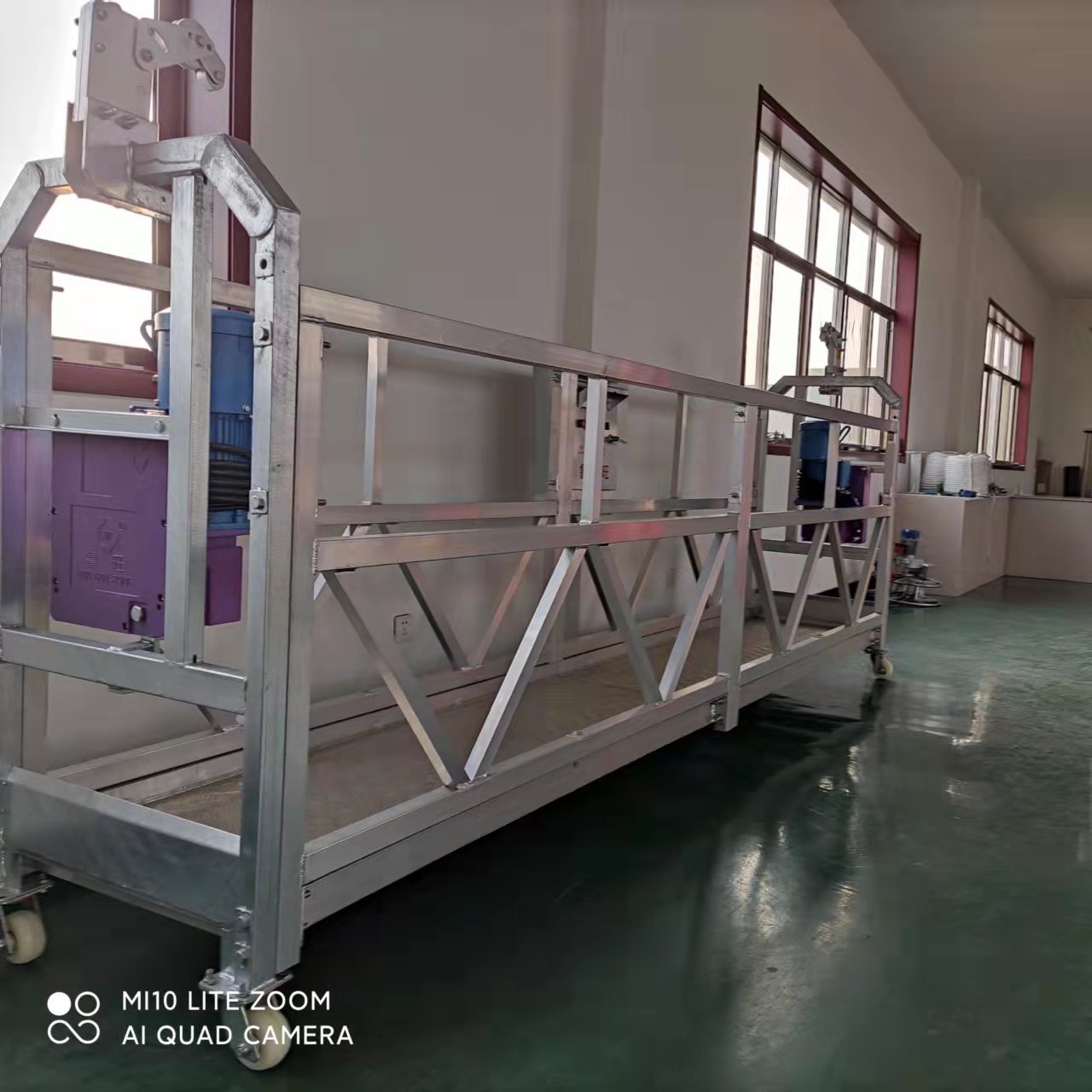 ZLP 630 galvanized suspended platform