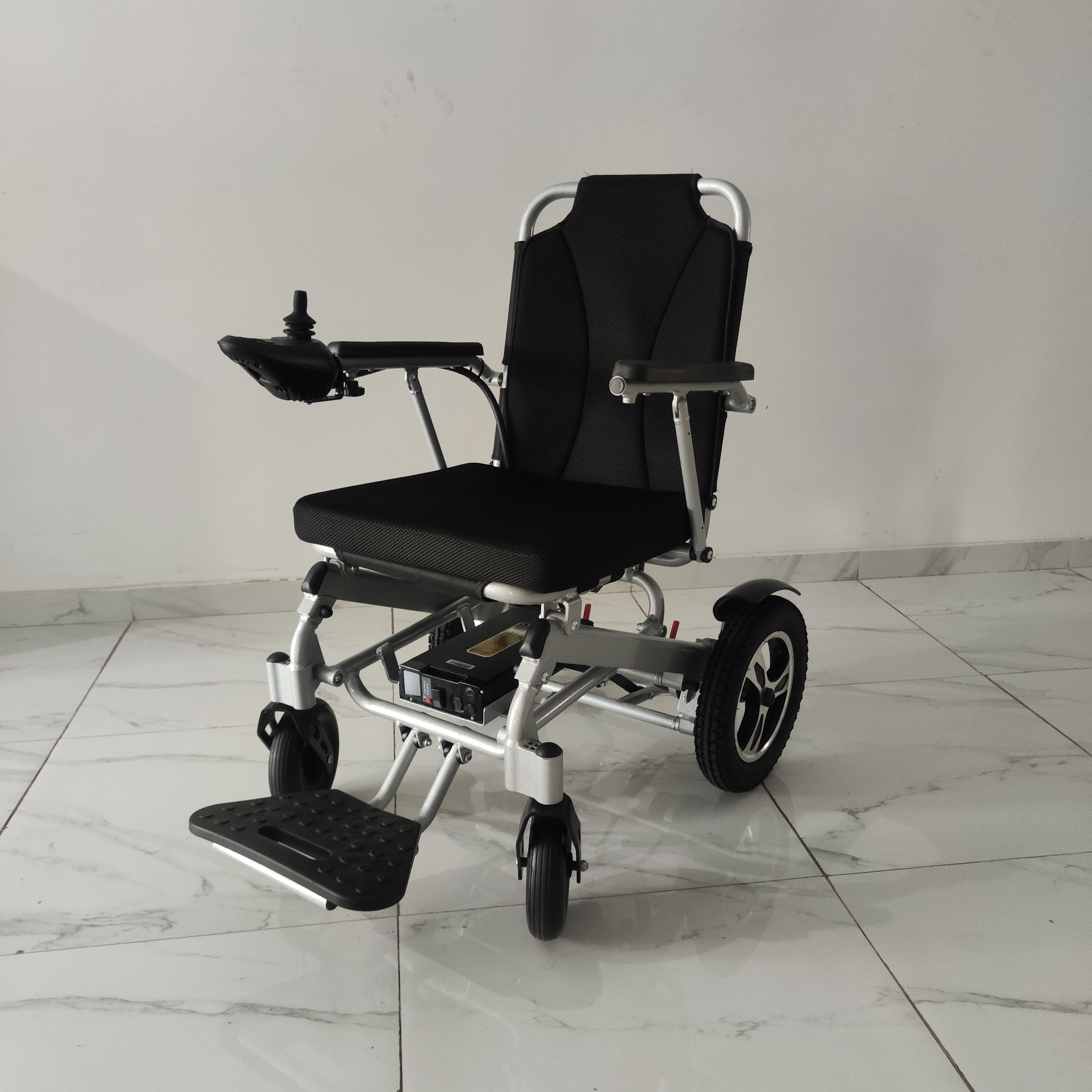 MD10 2024 Fully Automatic Intelligent Nursing Stand Up Power Wheelchair Electric Foldable Stand Up Wheelchair For Disabled