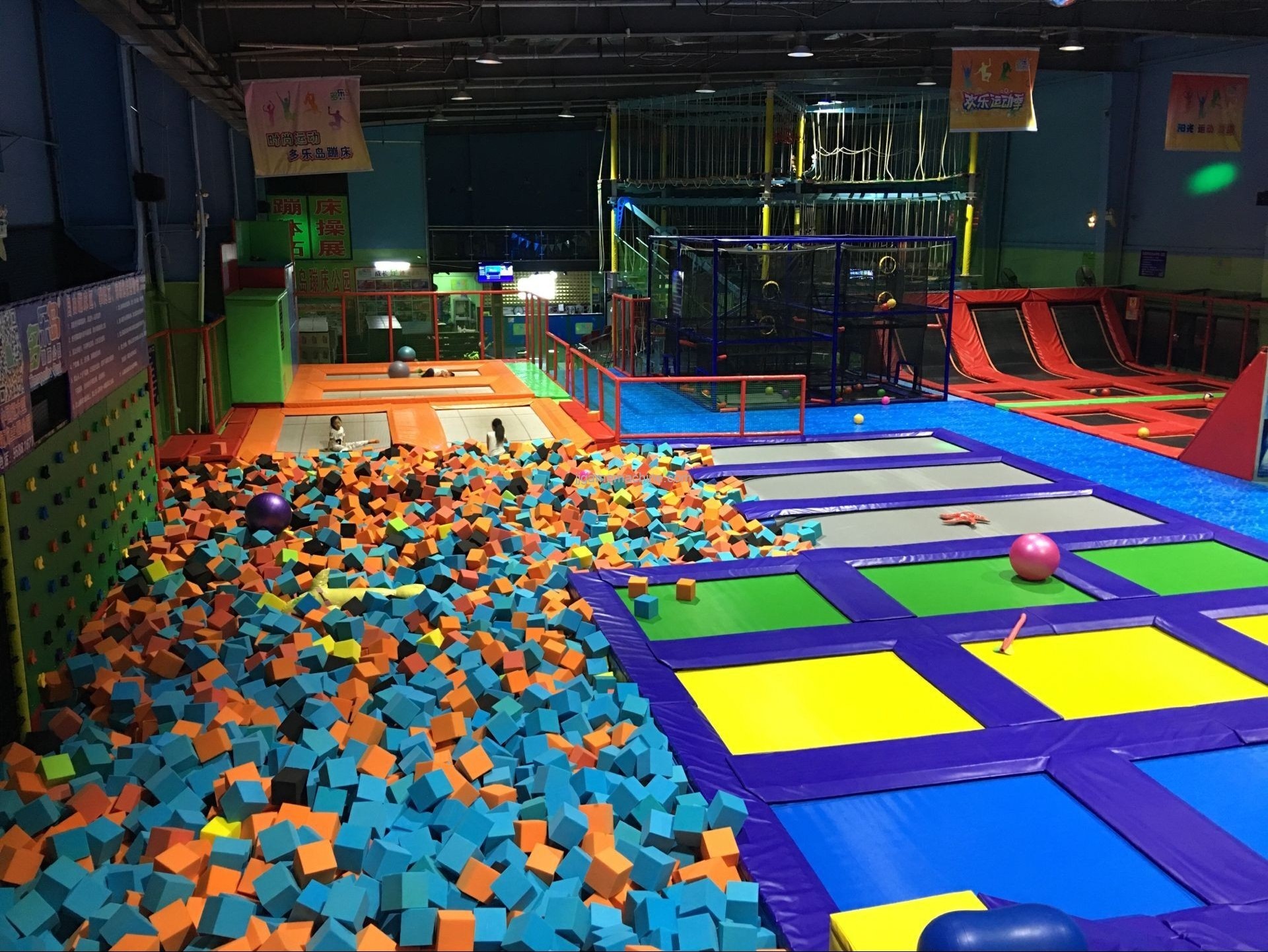 Kids Indoor Trampoline Park Equipment and Indoor Playground Equipment