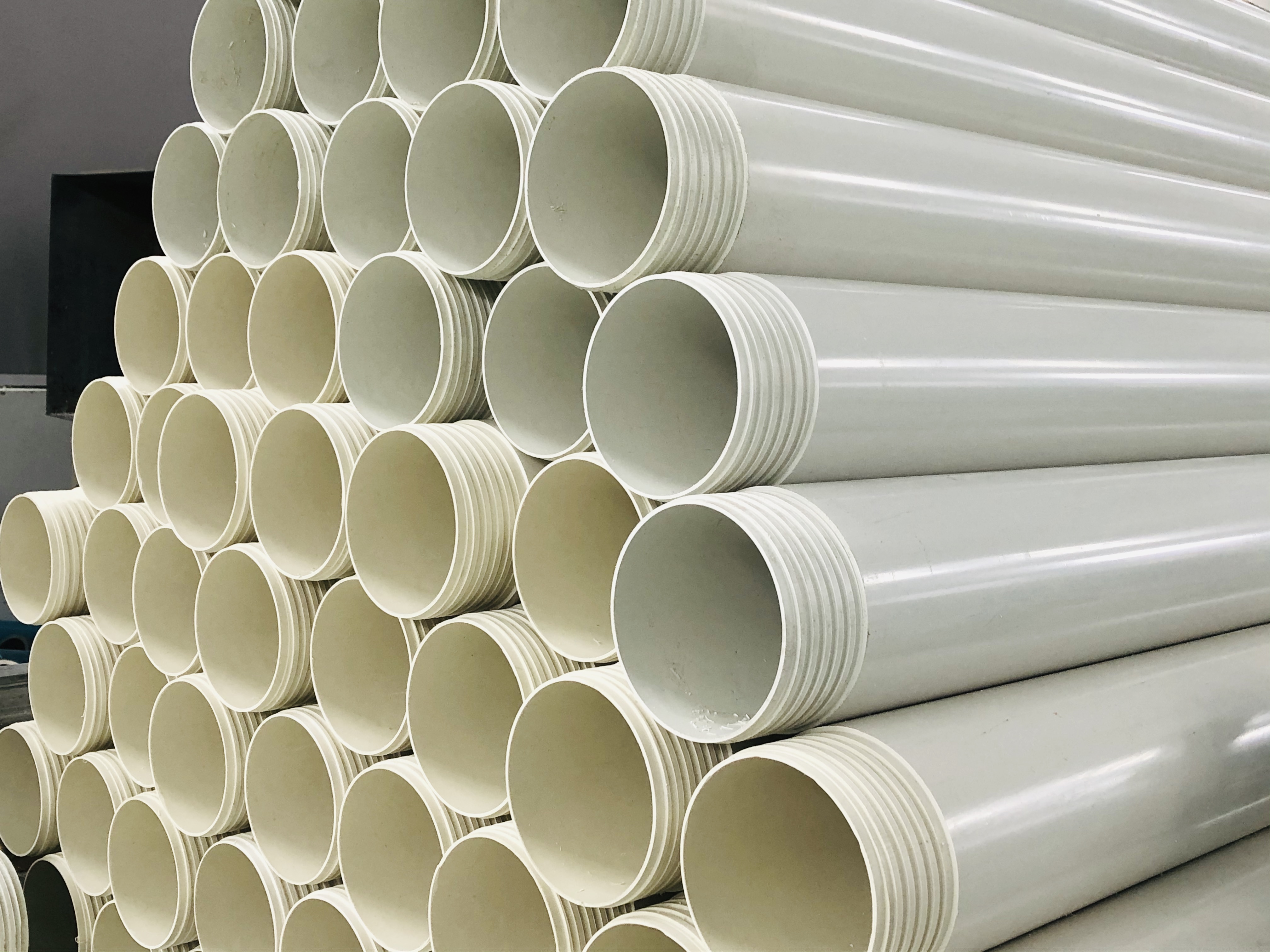 Hot sell high quality PVC pipe Threaded end plastic pipe upvc screen pipe pvc well screen tubes