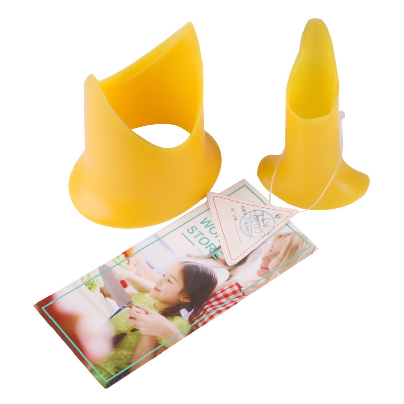 Hot Sale 2Pcs set Creative Pepper Corer Slicer Pepper Seeded Remover Device Tomato Coring Device Fruit Vegetable Cutter