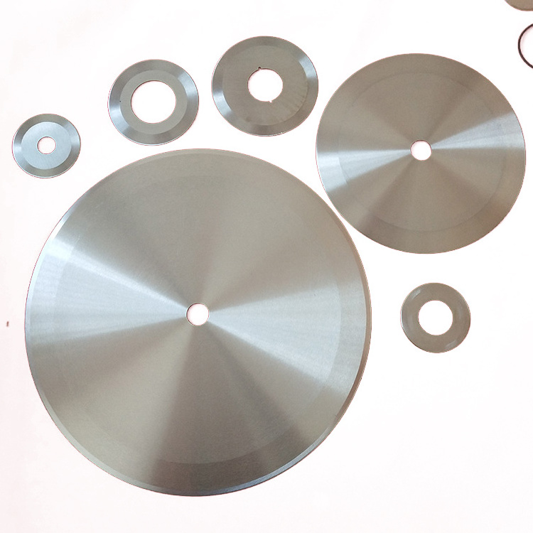 Tungsten carbide tipped circular saw blade for cloth cutting