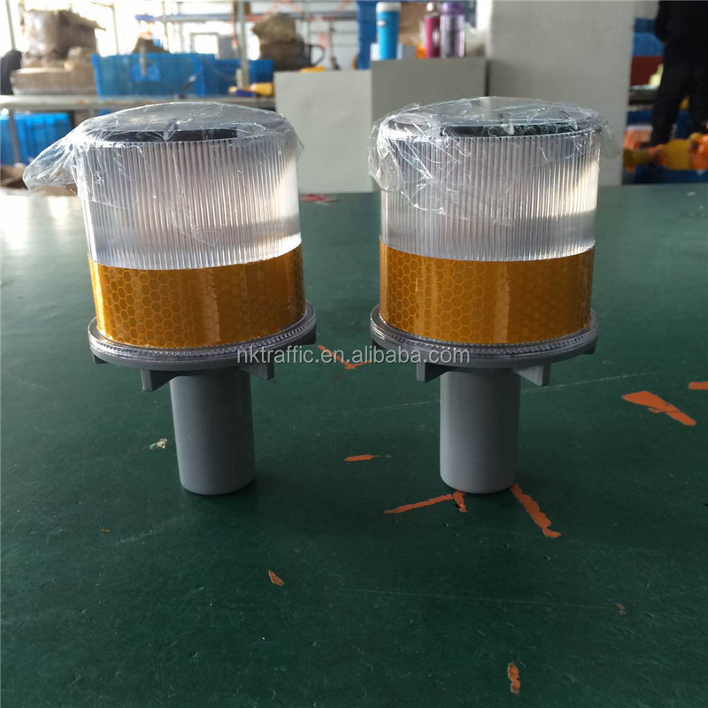 Solar power led warning light solar led flashing beacon ip68 warning light