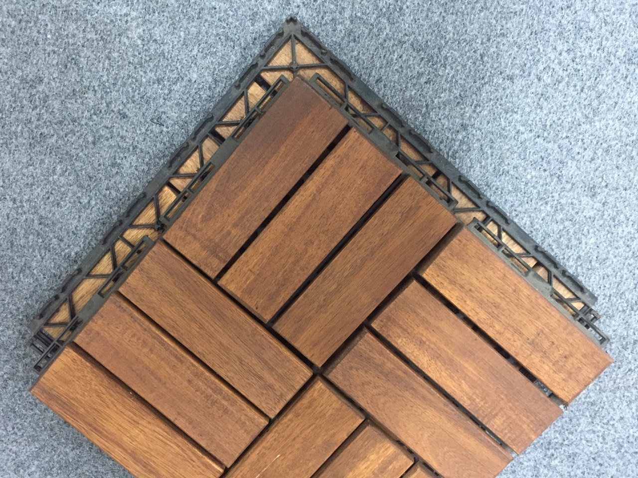 Acacia Wood Flooring Tile Wooden Interlocking Floor Tiles with Oiled Finish Snap Lock for Outdoor Decking Patio 12x12