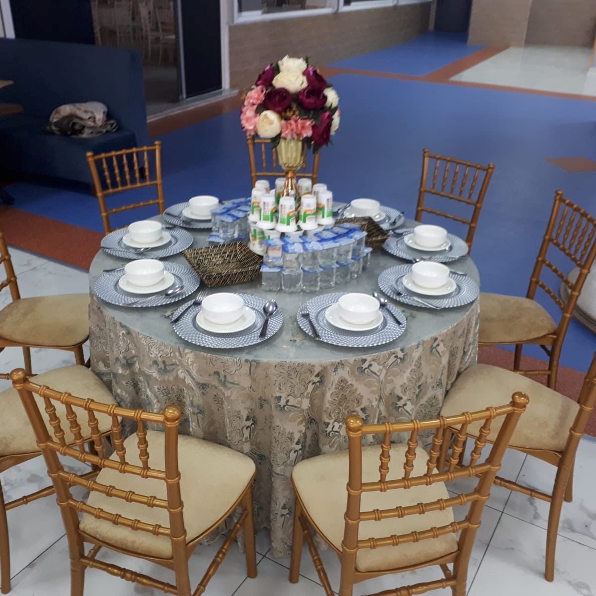 Top Quality Strong Chiavari Chair Dining Furniture Chair for Wholesale Transparent Hotel Furniture Hotel Banquet Restaurant