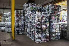 Wholesale factory used clothes second hand clothing used clothes bales For Export