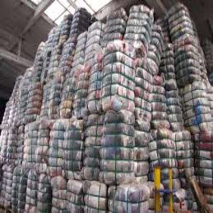 Wholesale factory used clothes second hand clothing used clothes bales For Export