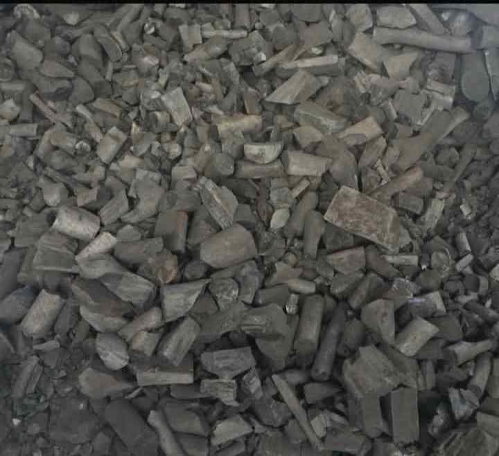 We are suppliers of all types and grade of Charcoal, Large Quantity Available For Sale