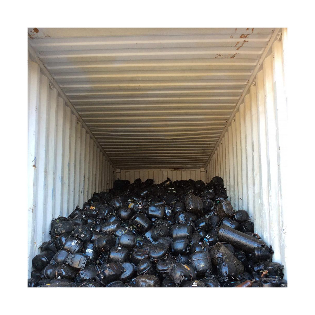 AC and Fridge Compressor Scrap / Compressor Scrap Metal / Compressor AC Scrap