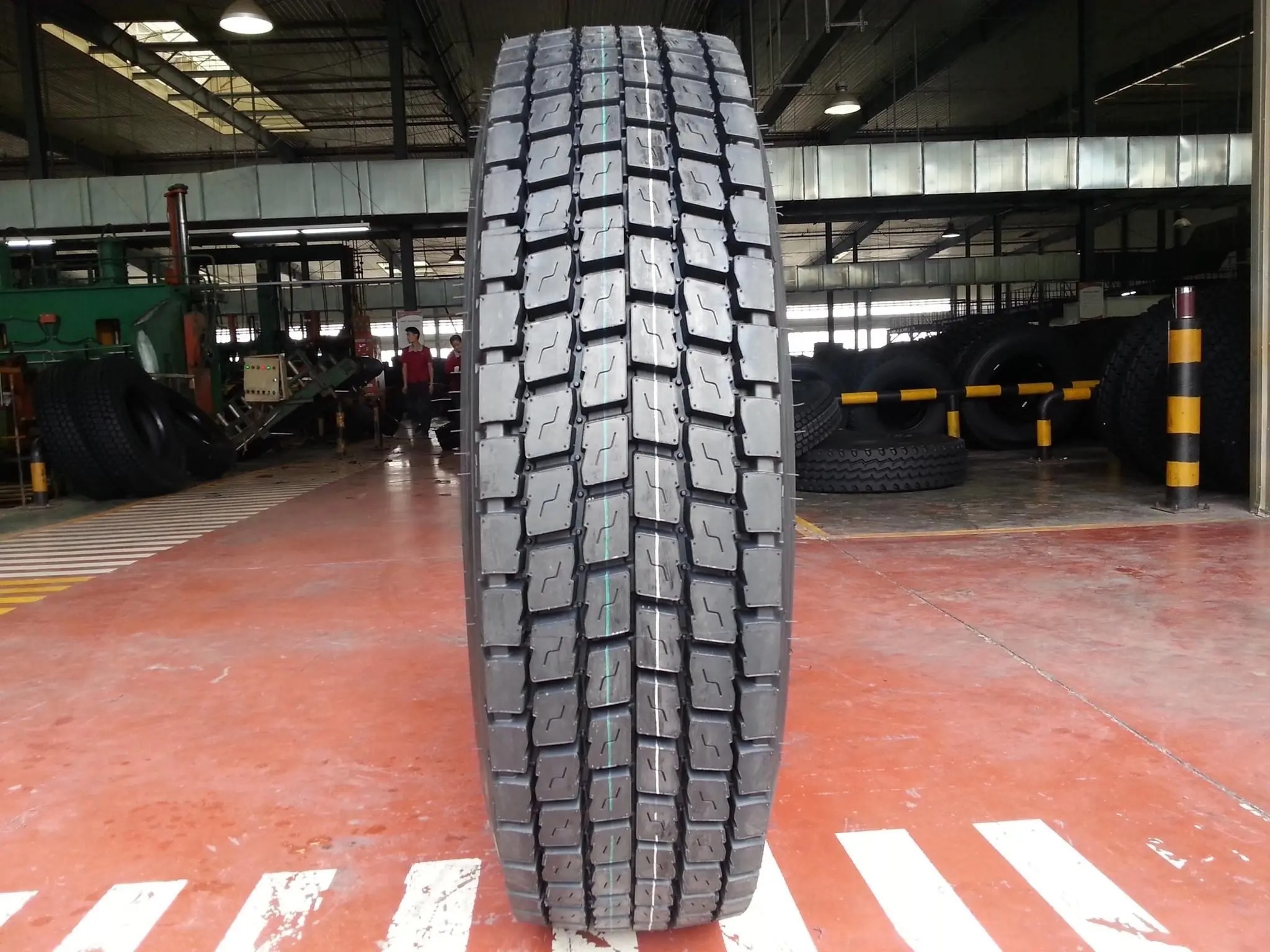 High standard Truck Used Tires Wholesale