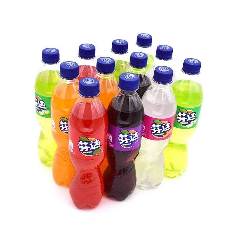 Carbonated Drinks Fanta 330ml Soft Drink Santa Pineapple 8 % Brix