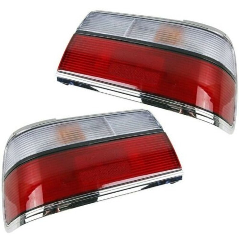 Auto Lighting System Car Rear Tail Light Lamp For Corolla AE90 AE92 Car lights accessories 81561-1A580 81551-1A580 Taillight