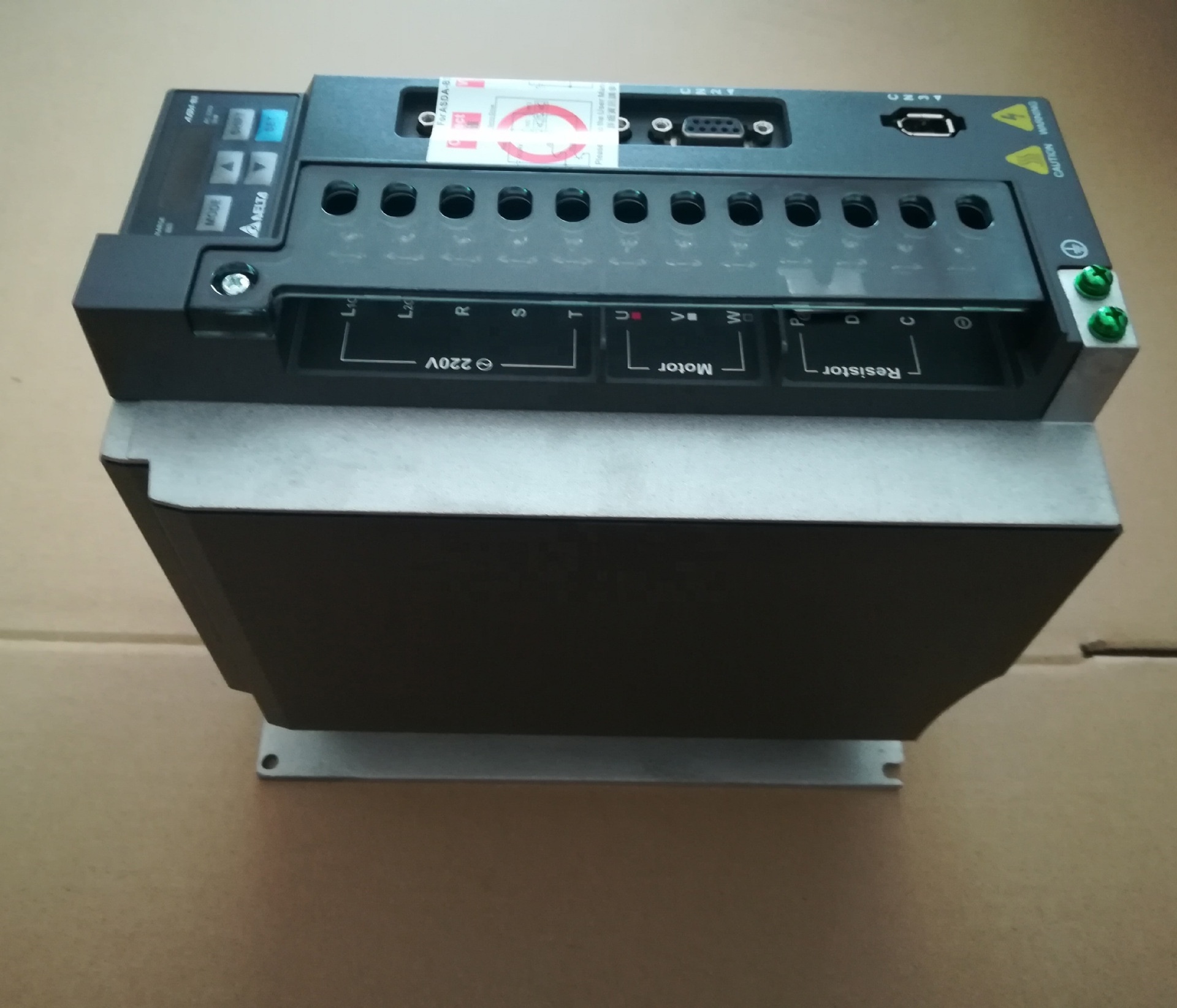 Delta 220V single / three phase 0.1kw ~3kw Servo Drive Servo Motor with Large Stock and good price