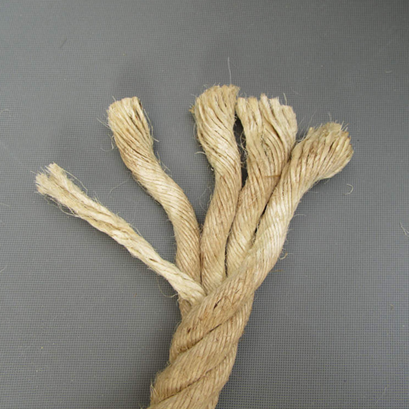 High-quality sisal rope can be used for boats, outdoors, bundling, etc. 100% sisal fiber braided sisal rope