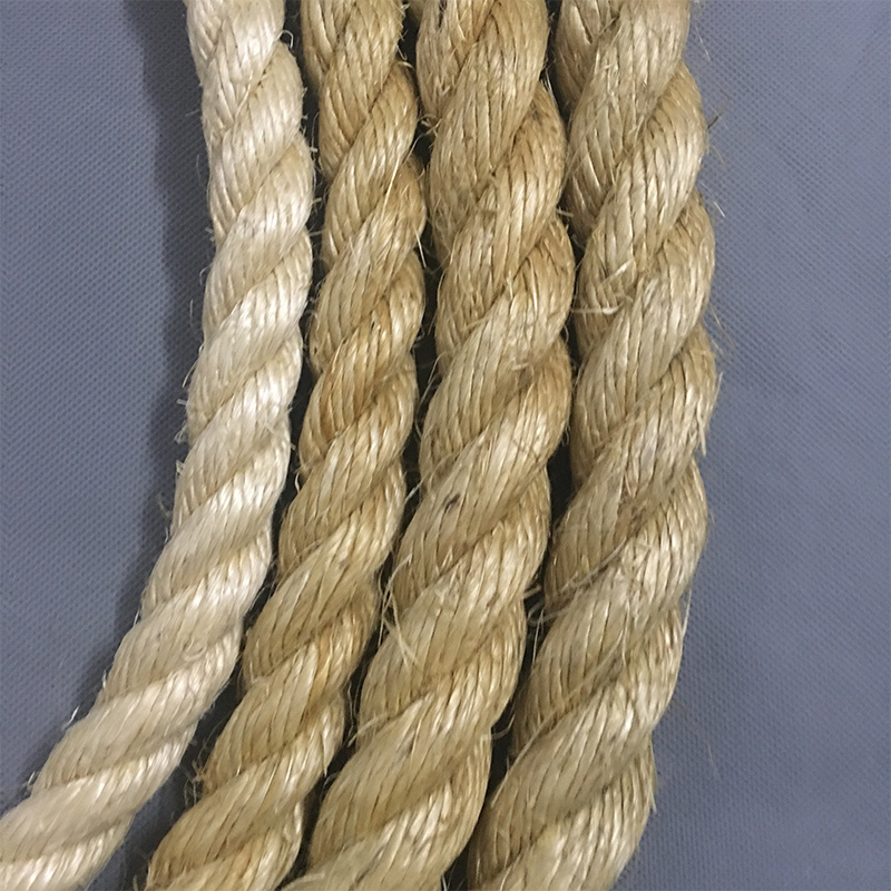 High-quality sisal rope can be used for boats, outdoors, bundling, etc. 100% sisal fiber braided sisal rope