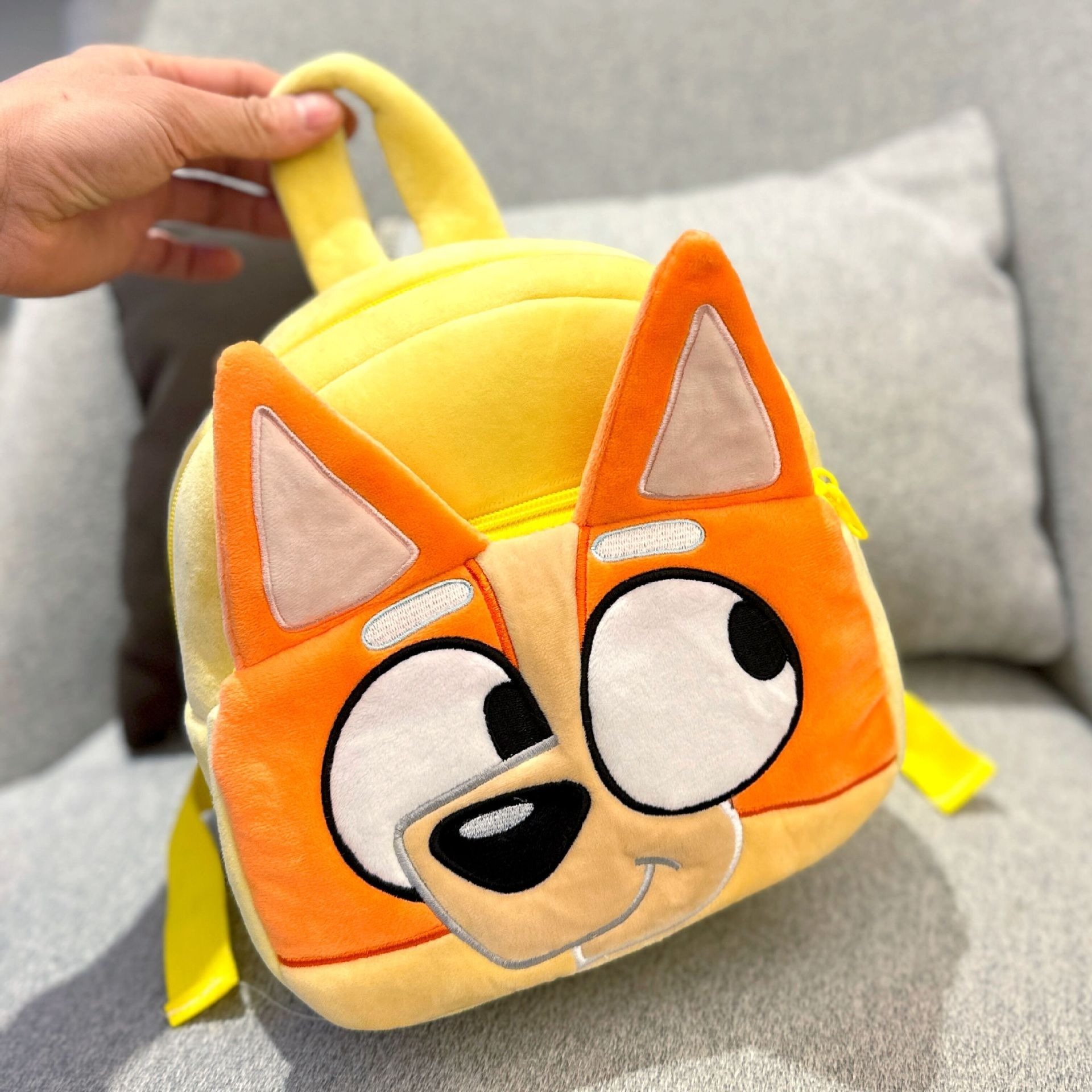 Cartoon Fashion Bingo Dog Plush Backpack Stuffed Plush Bag  Kindergarten Backpack for kids