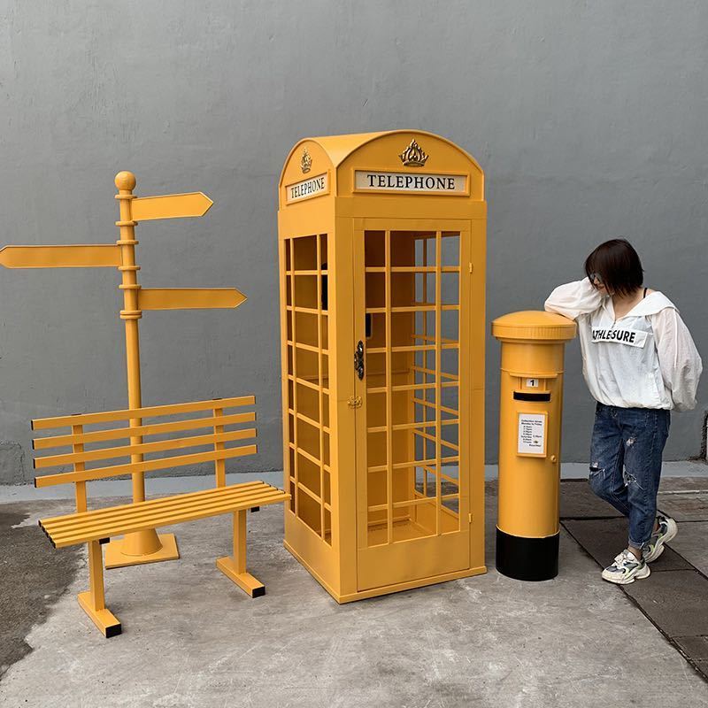 New Art Installation British Telephone Phone Booth Antique Pink Floral Telephone Booth for Wedding Props