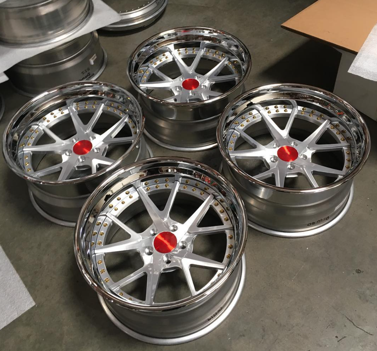 Customize 17 18  19 20  inch   10.5 11.5  12.5   5*100 5*114.3 5*130    car alloy steel wheels  made in China 2 piece 3 piece