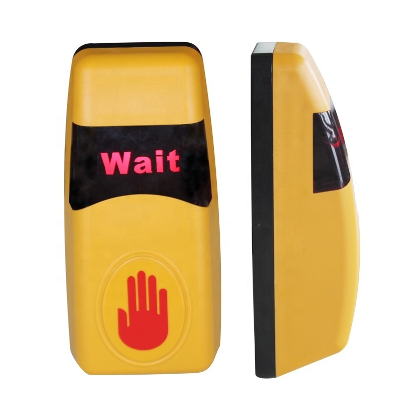 Cross traffic pedestrian light push button for safety crossing