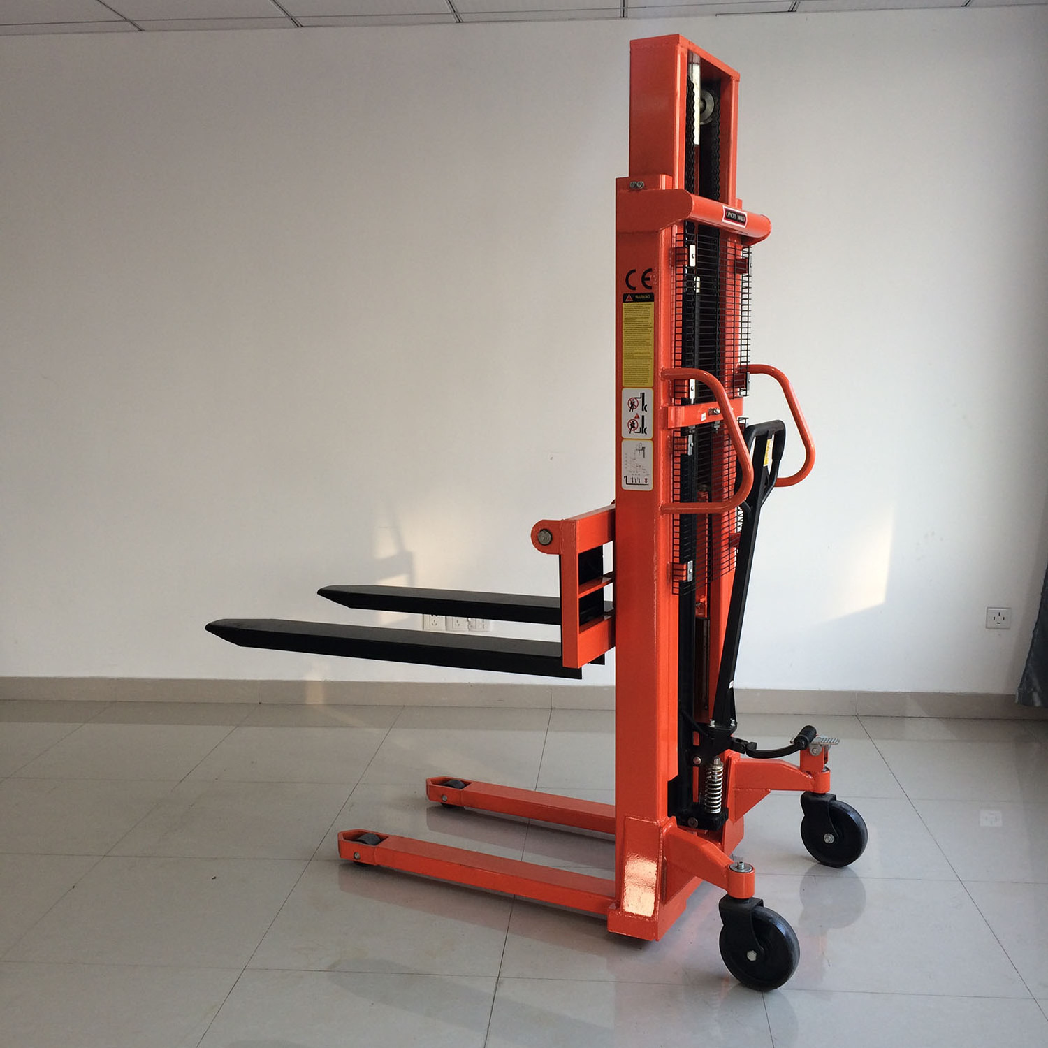 Tools 1 Ton 2 Ton Pallet Stacker Truck Lift Fork Hand Forklift