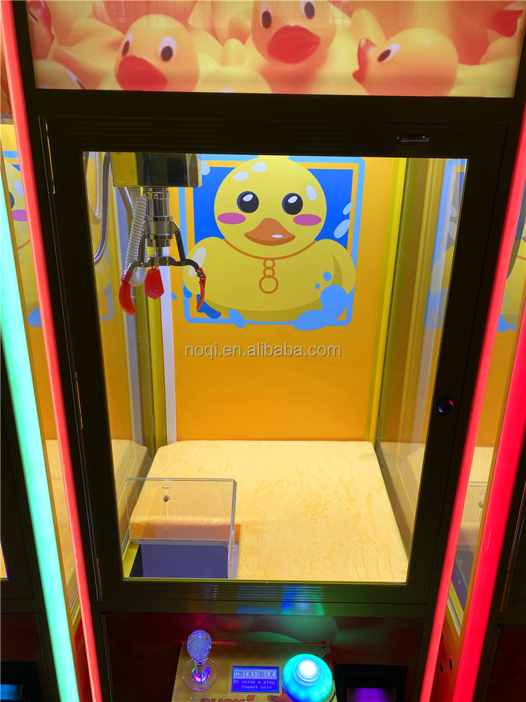 low price kids prize dolls claw game machines, little duck high quality selling dolls crane claw game machine