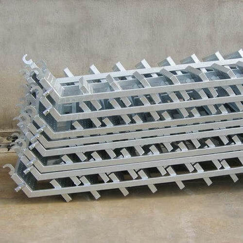 Modul Toe Board Unassembled Construction Platform Ladder Pre Galvanized Anti Skid Walkway Planks Scaffold Plank