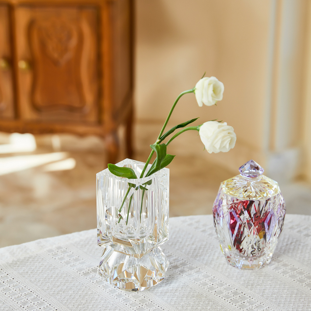 Quality Wholesale European Elegant Dinner Transparent K9 Crystal Glass Vase For Home Table Centerpieces