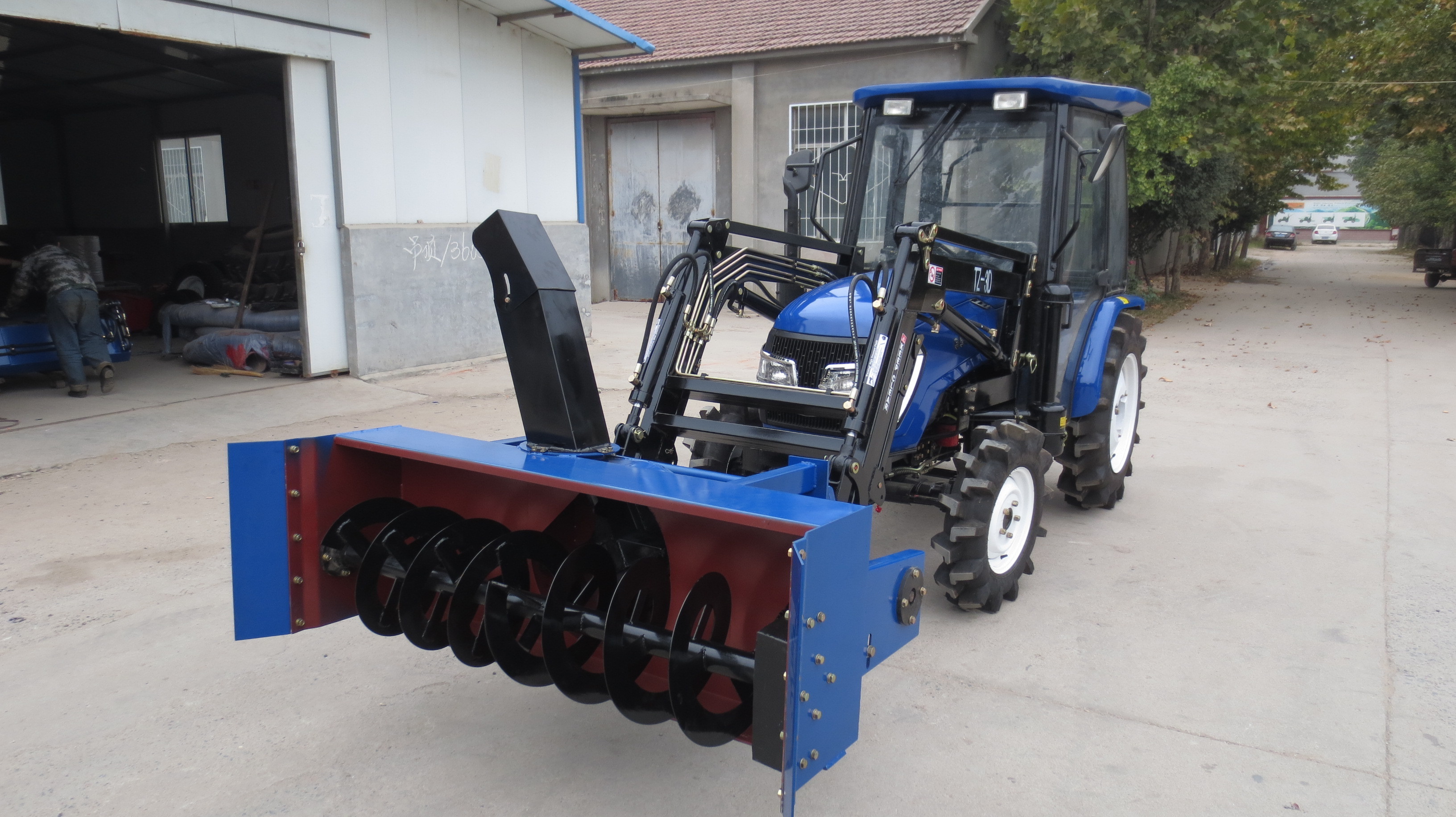 With Front End Loader Snow Blower 25Hp/30Hp/35Hp/40Hp/50Hp/60/70/80/90/100Hp 4X4Wd Tractor for sale