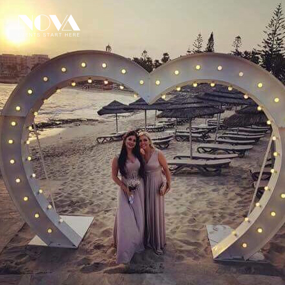 2018 nova  Led Heart Arch For Wedding Decoration/ Heart Shaped Archway