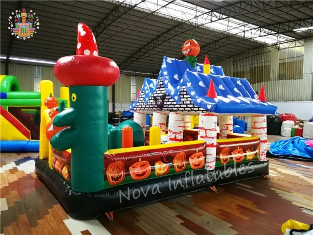 Commercial Halloween Theme Inflatable Bouncy Castle For Children Playing