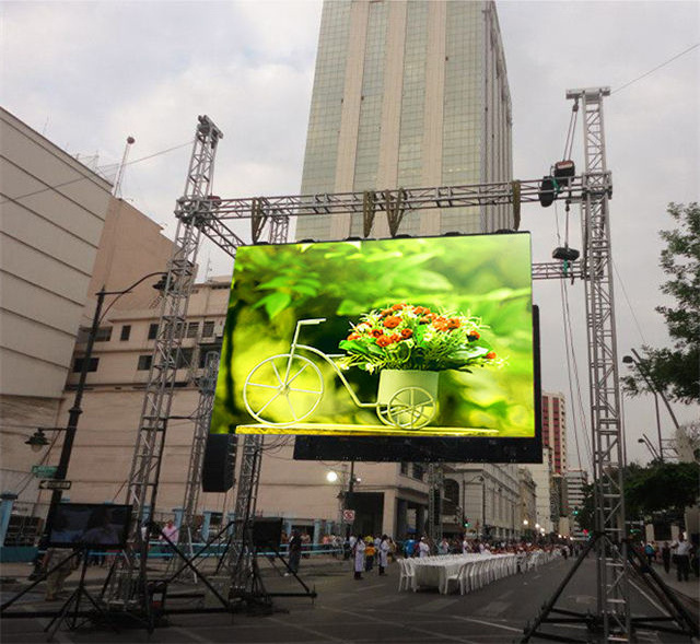 Led TV Wall Display P2.604 P2.976 P3.91 Round Column Flexible Curve Led Display Screen for movie concert event led screen