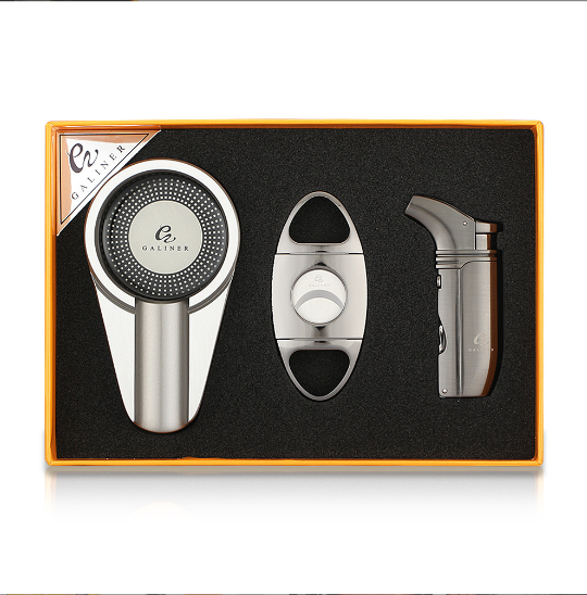 Luxury Retro Relief Portable Metal Zinc Alloy Sharp Cigar Cutter And Lighter Set Can Customized Logo Safe And Durable