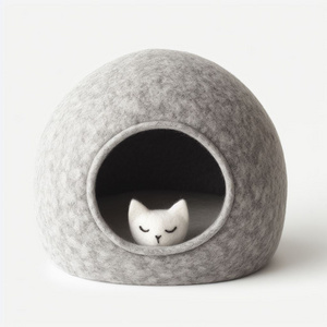 Soft Felt Cat Cave Bed: Warmth and Security for Your Cat - Buy Now