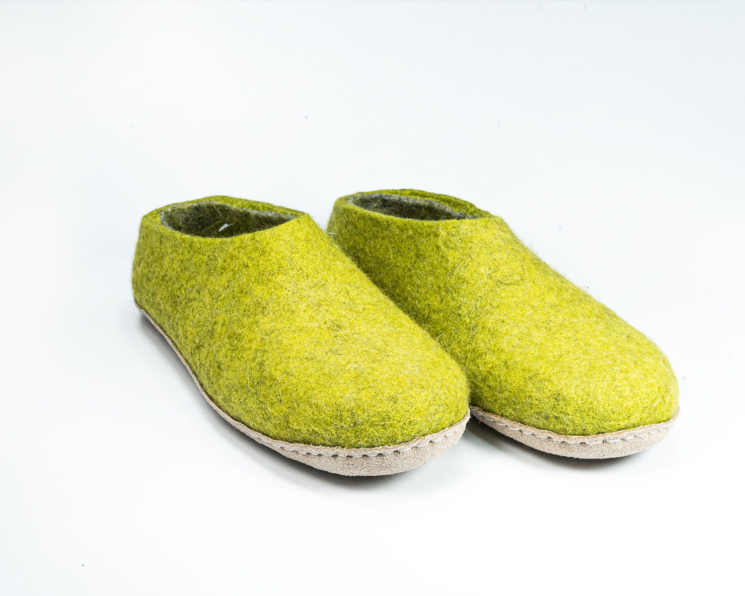 Cozy step Felters: Premium Himalayan felt slippers