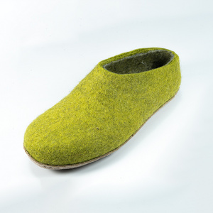 Cozy step Felters: Premium Himalayan felt slippers