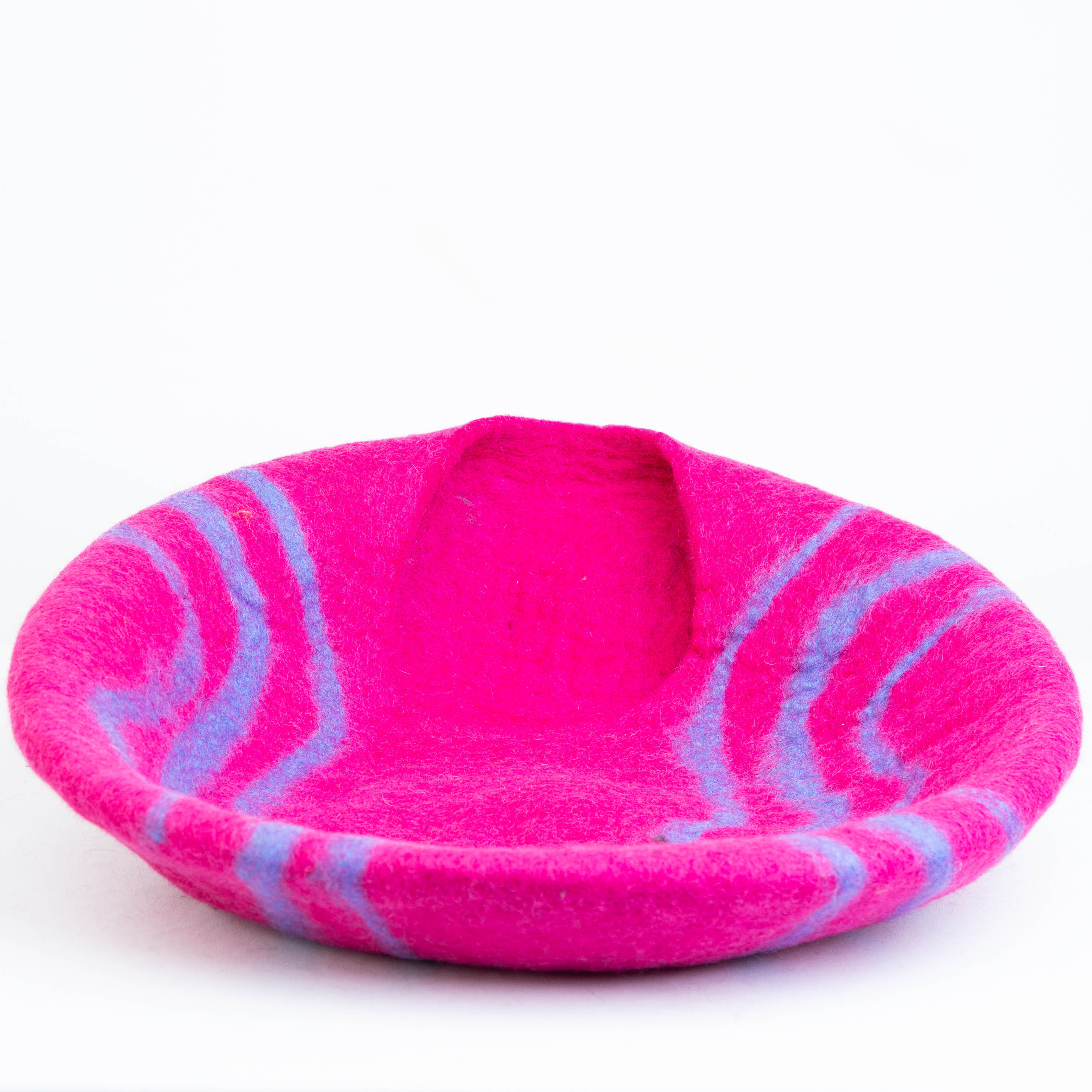 Felt Cat Bed Sanctuary - Stylish and Eco-Friendly Kitty Cave Made of Natural Wool for Comfort