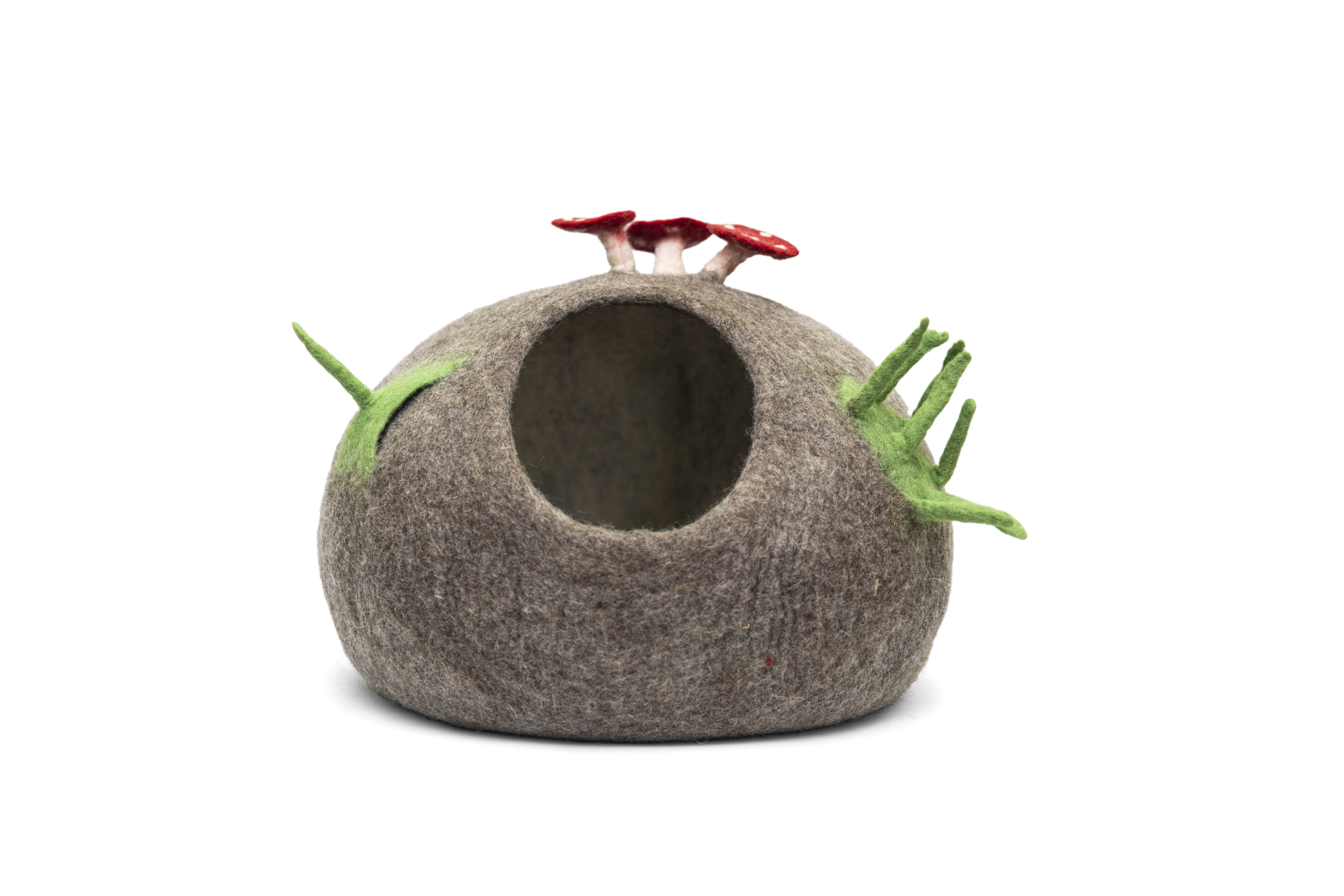 Cozy Cat  Cave  - Natural Wool Cat Cave Bed, Handcrafted for Your Kitty's Comfort and Style