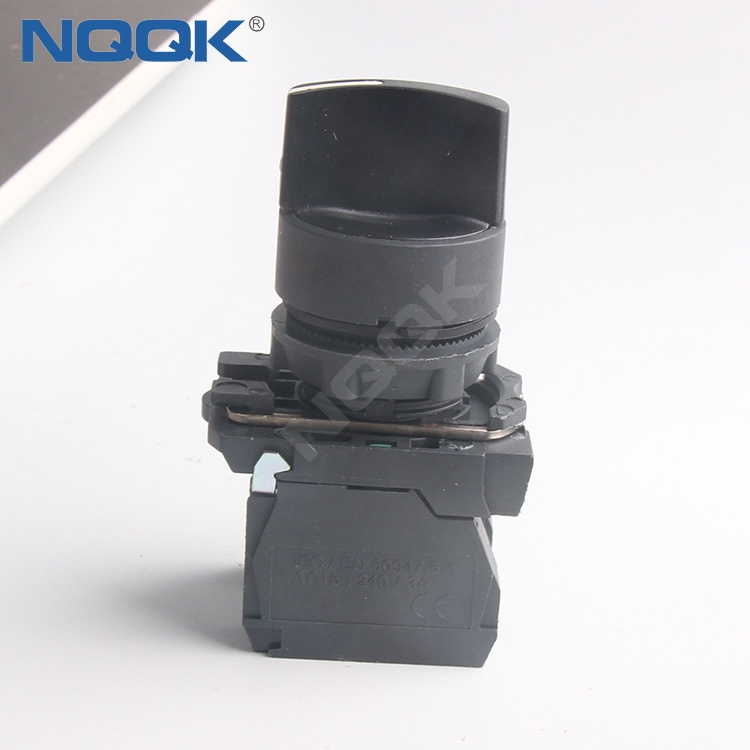 XB5-AD33 XB5 series ZBE-101 3 position momentary / latching rotary selector switch