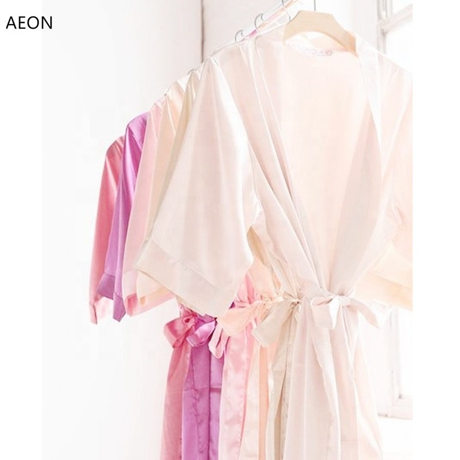 Wholesale Blank Luxury Solid Color Short Kimono Bride and Bridesmaid Satin Robe For Wedding Party