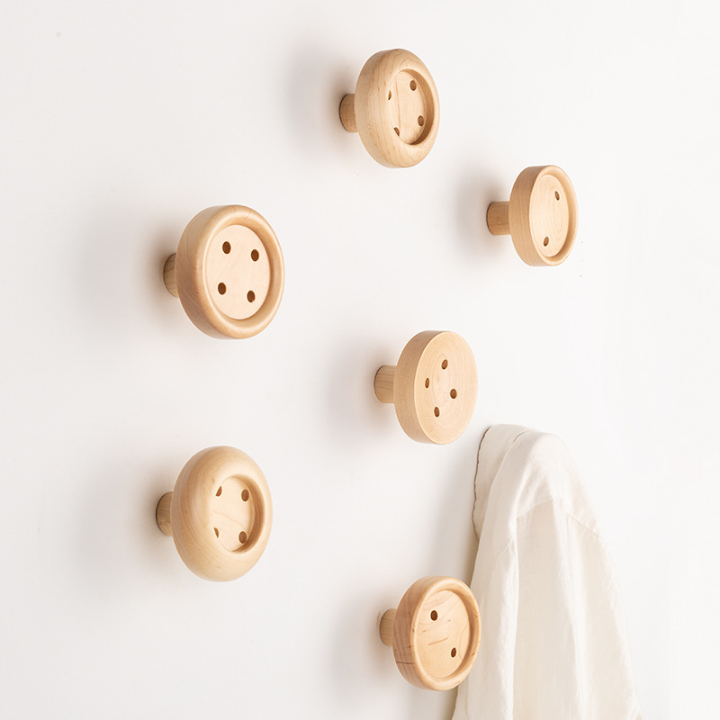 Wholesale Low Price Decorative Wall Maple new style button wooden Coat Hook