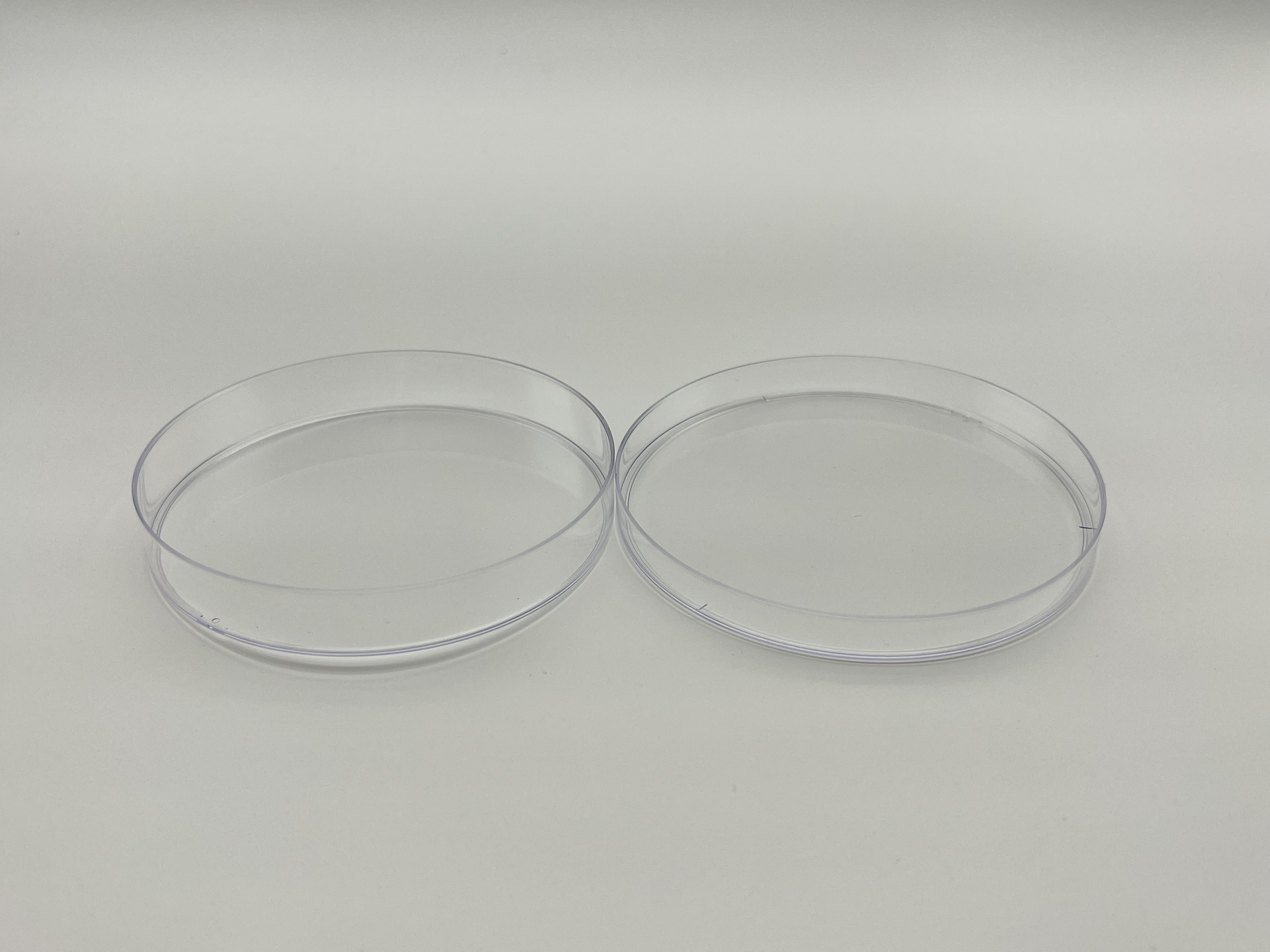 Promotional Autoclavable Borosilicate Glass Cell Culture Dish 90mm 16 Gram Petri Dish With Lids