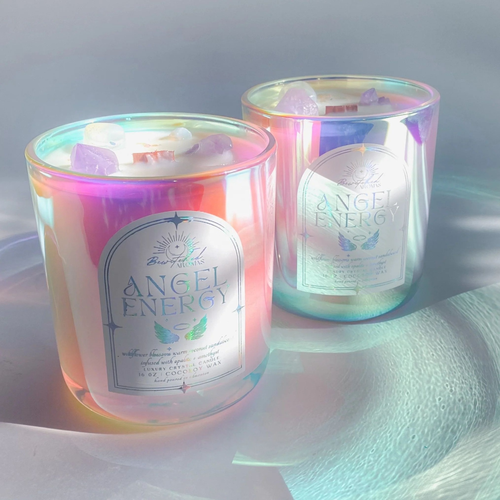 High quality customization iridescent holographic rainbow round bottom candle jars for Scented candle with crystal stones