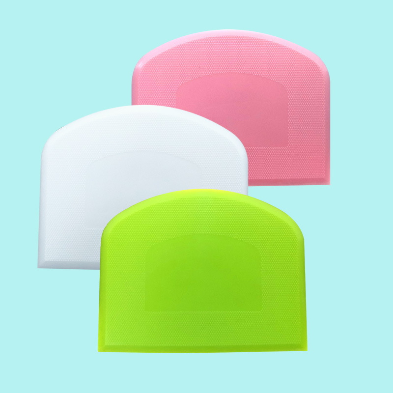 Hot-Selling Silicone Soft Dough Cutter High Quality Baking Pastry Tool Cake Cream Scraper Plastic Dough Scraper