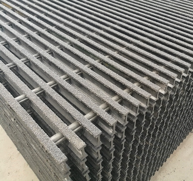 Anti skid fiberglass FRP pultruded grating I and T bars