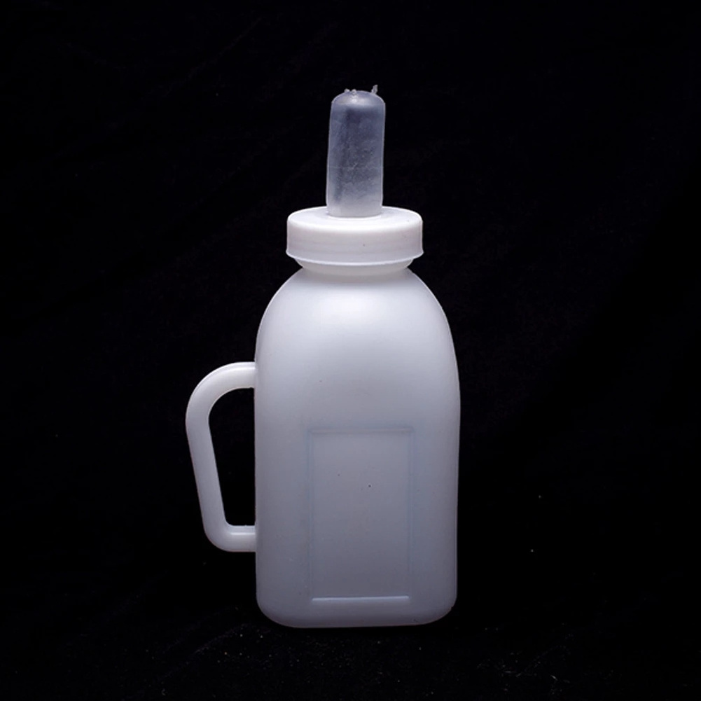 Plastic Nipple Teats Lamb Calf Milk Feeder Plastic Milk Bottle Feeding Milk Bottles with Handle