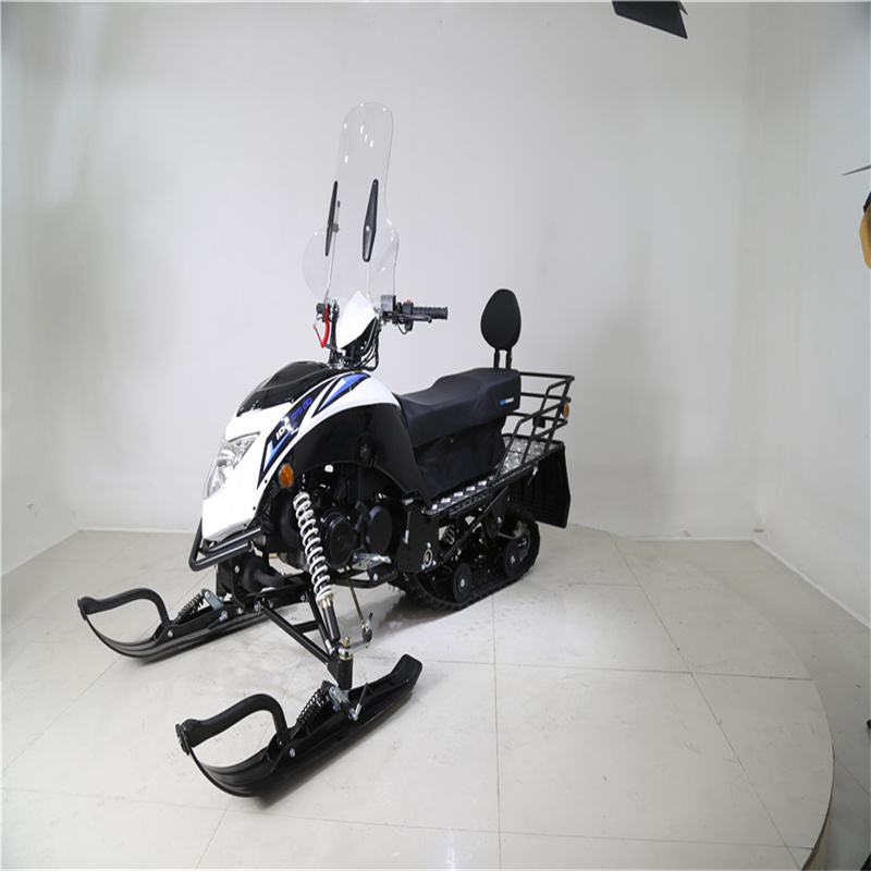 The latest model of 2021 made in China strong power family snowmobile sales promotion price free of mail Snowmobile