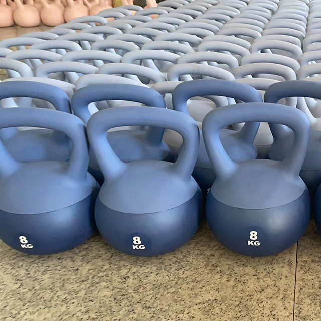 Factory wholesale soft kettlebell 6KG 8KG 10KG 12KG Fitness Use Kettlebell Set