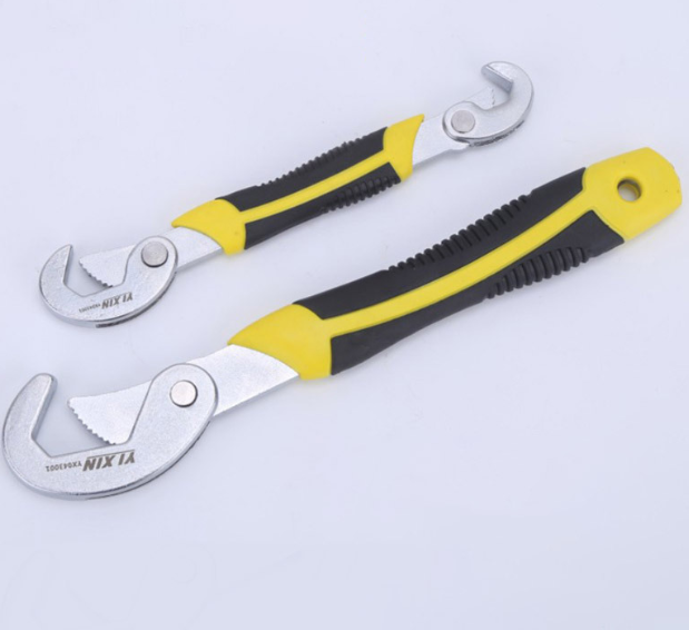 Multifunctional wrench pipe pliers movable plate fast movable wrench bathroom Adjustable hand tools half-moon type wrench