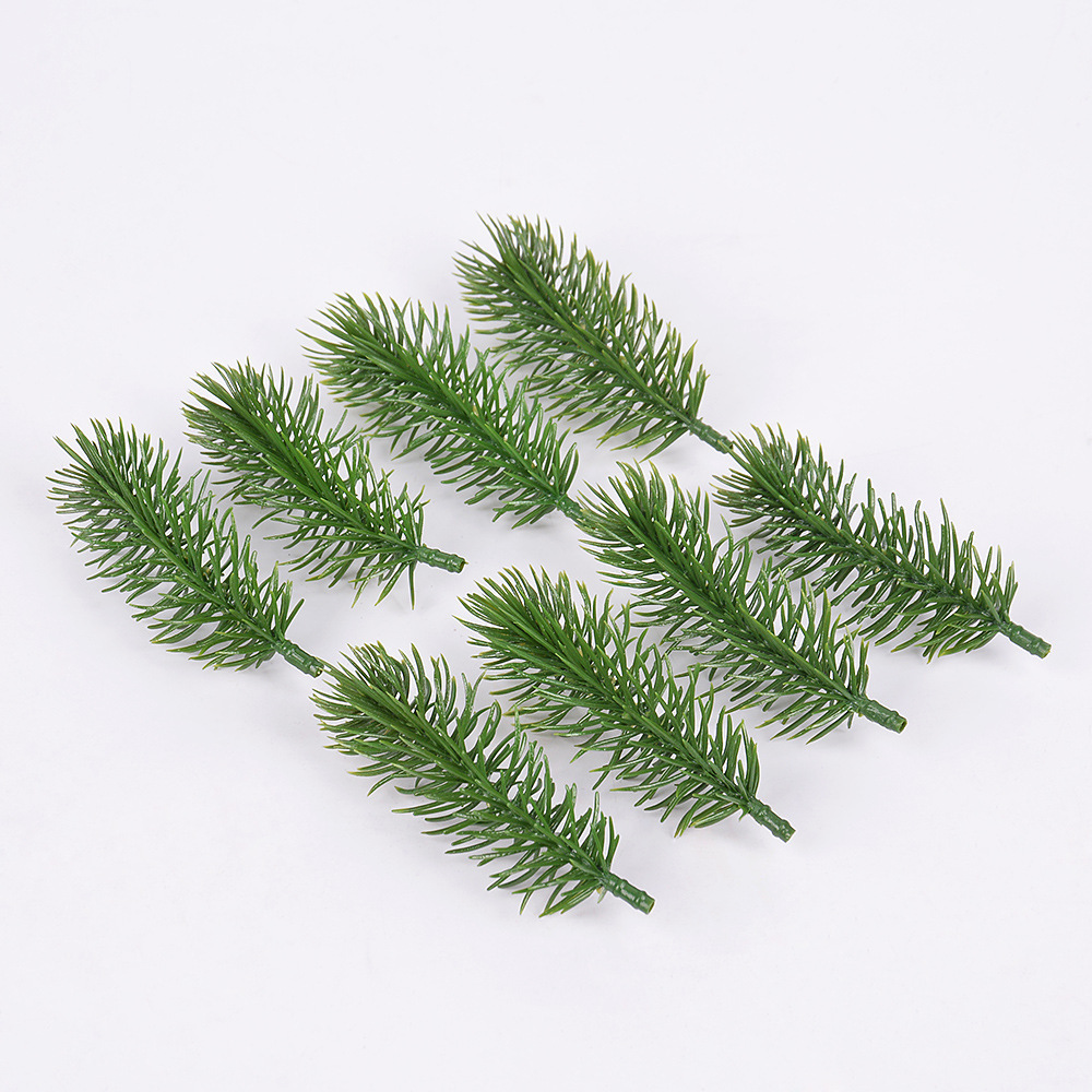 popular hot sale Artificial Christmas tree pine needle PE branch pick